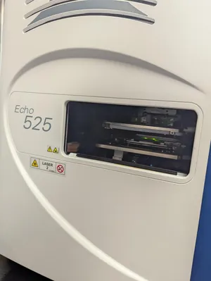 Manipulador de Líquidos Labcyte Inc Echo 525