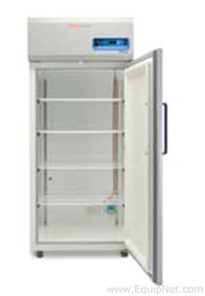 Freezer Thermo Scientific TSX3020FA. Sem Uso