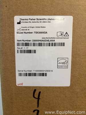 Unidade de Refrigeração Thermo Scientific TSX3005GA. Sem Uso