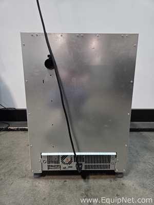 Incubadora Thermo Scientific Heratherm IGS60