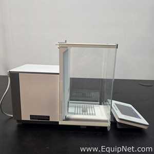 Mettler Toledo XSR205DU Dual Range Balance