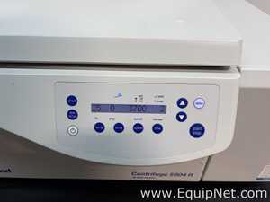 Centrífuga para laboratorio Eppendorf 5804R
