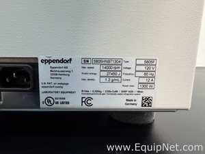 Centrífuga para laboratorio Eppendorf 5804R