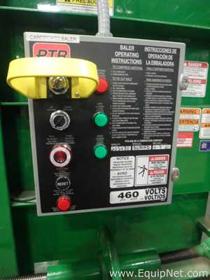 Enfardadeira PTR Baler and Compactor Company 3400HD