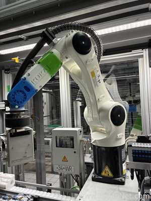 Kuka Roboter KR 6 R900 sixx Robotik