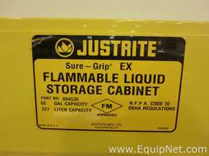 Lote de 2 Gabinetes de Almacenamiento de Inflamables JustRite Requisitos de aire 22 GALS