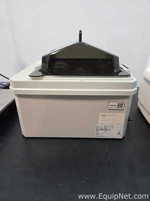 Lote de 3 Equipos Diversos de Laboratorio  