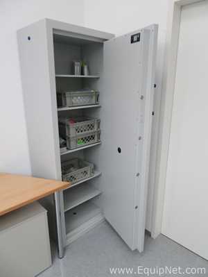 VDS Wuppertal 44506 Single Door Security Safe with Push Button Keypad Lock