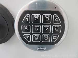 VDS Wuppertal 44506 Single Door Security Safe with Push Button Keypad Lock