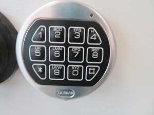 VDS Dresden 41011 Single Door Security Safe with Push Button Keypad Lock