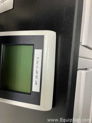 Microscópio Leica DM4000