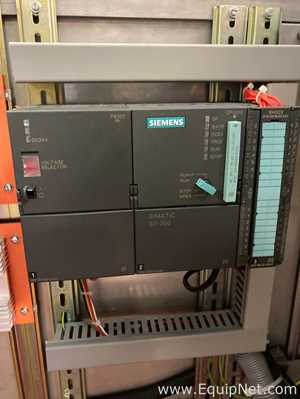 Termoformadora e Prensa Cortadora Pentapack EAS