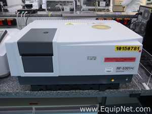 Espectrofotómetro Shimadzu RF-5301 PC