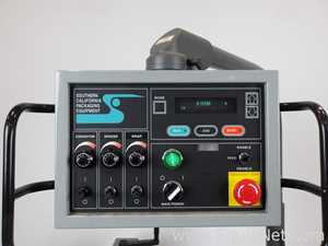 Etiquetadora Southern California Packaging Equipment, INC. ST1100
