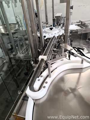 Combinação Envasadora-Tampadora Monobloco  IMA FARMOMAC F97