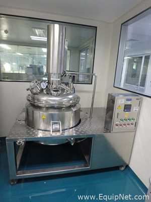 Portable Stainless Steel Vertical Mixing Tank Capacity 120 L with Agitator on Top