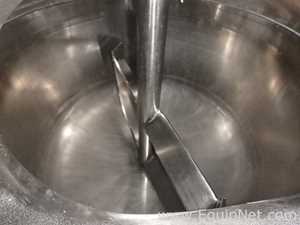Portable Stainless Steel Vertical Mixing Tank Capacity 120 L with Agitator on Top