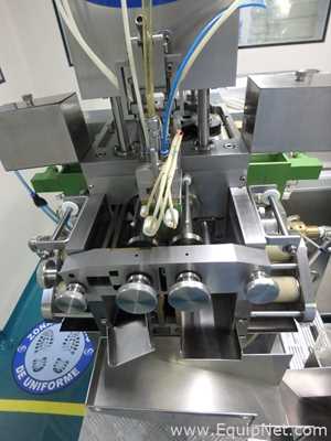 Maquina Encapsuladora de Capsula Suave marca STC modelo RGY6-15S con Equipos Perifericos