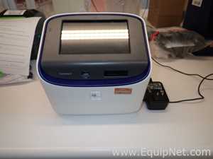 Life Technologies Countess II Automated Cell Counter