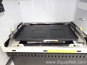 New Brunswick Scientific Innova 44 Incubator Shaker