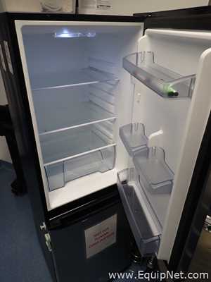 Refrigeradores Galanz GLR74BS1E04