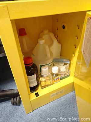 Justrite 4 Gallon Flammable Storage Cabinet