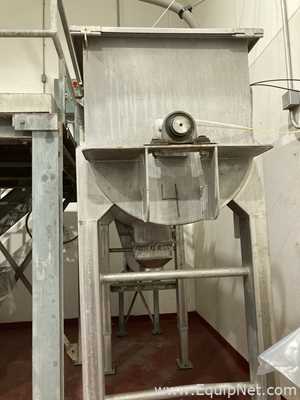 62 Cu. Ft. Sanitary Stainless Steel Double Ribbon Blender With 30 Inch Kason Screener