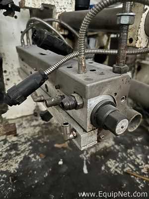Encoladora Nordson MX4424-2X1