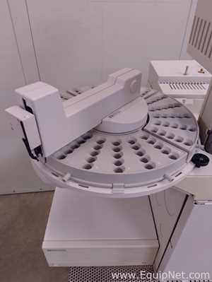 Hewlett Packard HP 6890 Series Gas Chromatograph