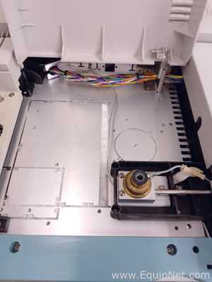 Hewlett Packard HP 6890 Series Gas Chromatograph