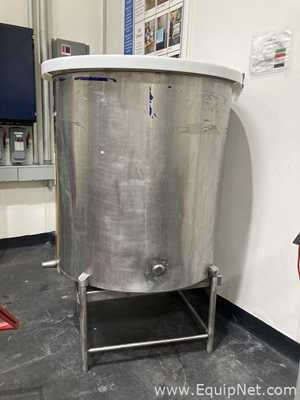 Tanque Acero inoxidable Hagelin Flavor Technologies .  300 Galones
