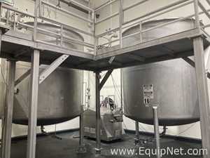 Approximately 3200 Gallon Stainless Steel Mixing Tank