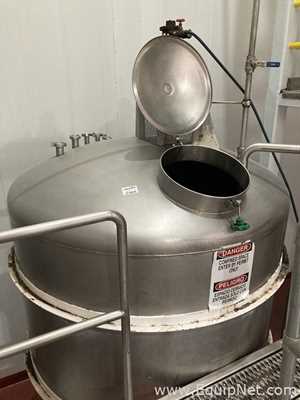 Tanque aço inox  .  1300 Galão