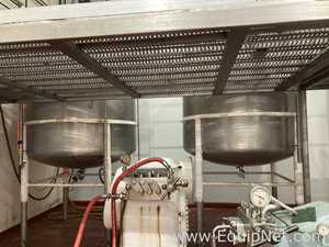 Tanque Acero inoxidable  .  1300 Galones