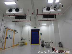 Dos Cuartos Refrigeracion Almacenamiento Acceso Caminando Fabricada Paneles Compartiiendo una Pared