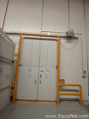Dos Cuartos Refrigeracion Almacenamiento Acceso Caminando Fabricada Paneles Compartiiendo una Pared