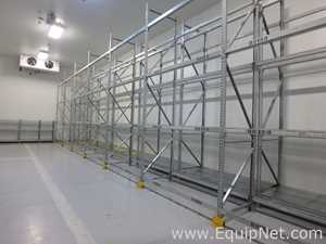 Dos Cuartos Refrigeracion Almacenamiento Acceso Caminando Fabricada Paneles Compartiiendo una Pared
