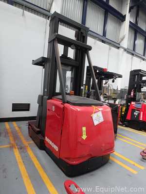 Empilhadeira Raymond  SA-CSR30T
