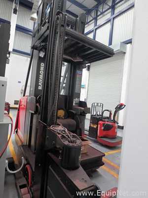 Empilhadeira Raymond  SA-CSR30T