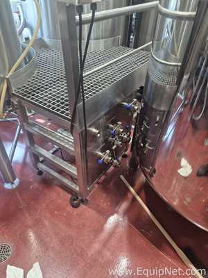 Stainless Steel Brewhouse Access Platform with Handrails and Valve Manifold