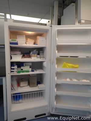 Fisher Scientific 13-986-148 Upright Laboratory Freezer