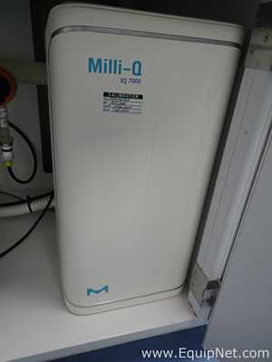 MilliporeSigma Milli-Q IQ 7000 Water Purification System with Q-POD Dispenser
