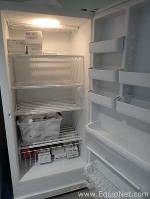 Congelador Frigidaire FFU21M7HWL