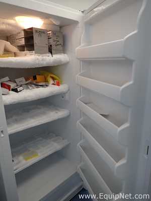 Congelador Frigidaire FFFU21M1QWF