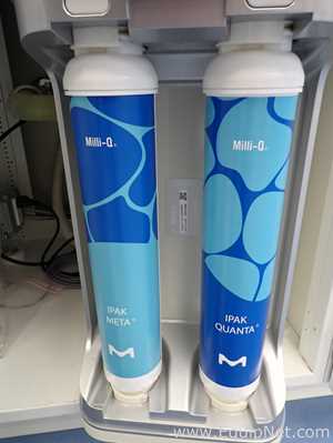 Millipore Milli-Q IQ 7000 Water Purification System with Q-POD Dispenser