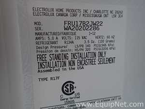 Refrigeradores Frigidaire FRU17B2JW22