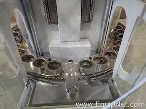 Mettler Toledo Q2 Powder Dosing Unit with XPE105 Balance - 8605