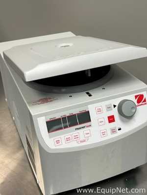 Centrífuga para Laboratórios Ohaus Corporation FC5515R