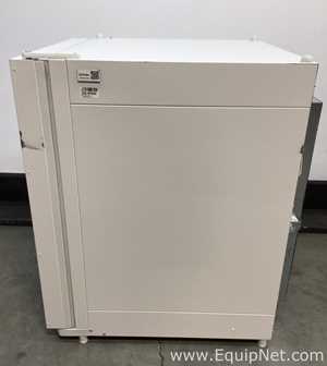 Thermo Scientific HeraCell 150i CO2 Incubator