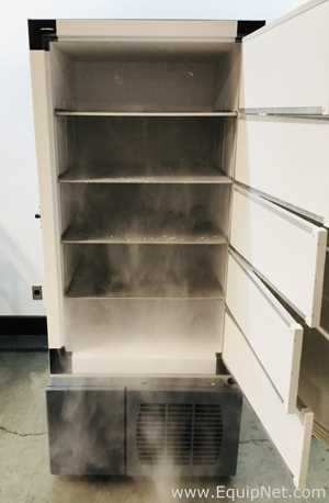 Thermo Scientific UXF50086D REVCO UXF Upright Refrigerator